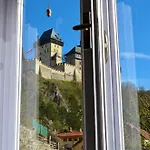 アパート 34 Karlštejn