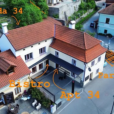 Апартаменты 34 Карлштейн