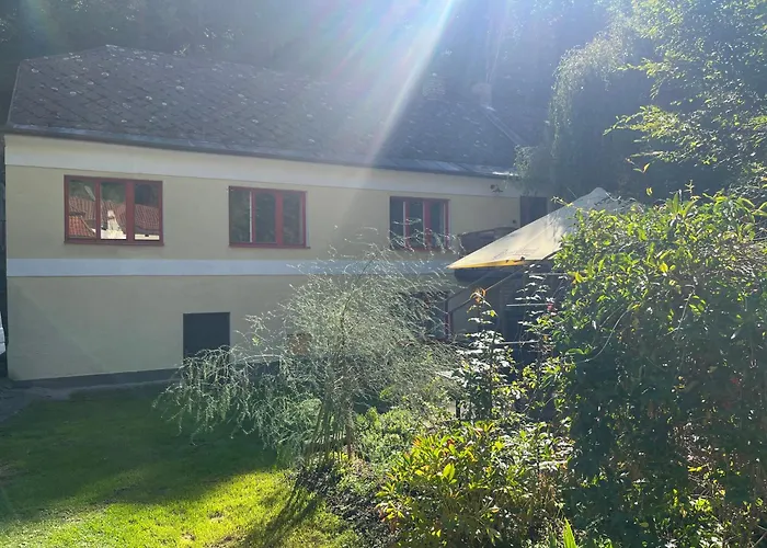 34 Karlštejn